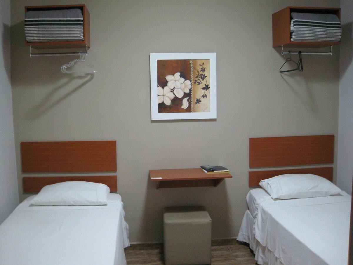 Hotel Avenida Tupã Kültér fotó